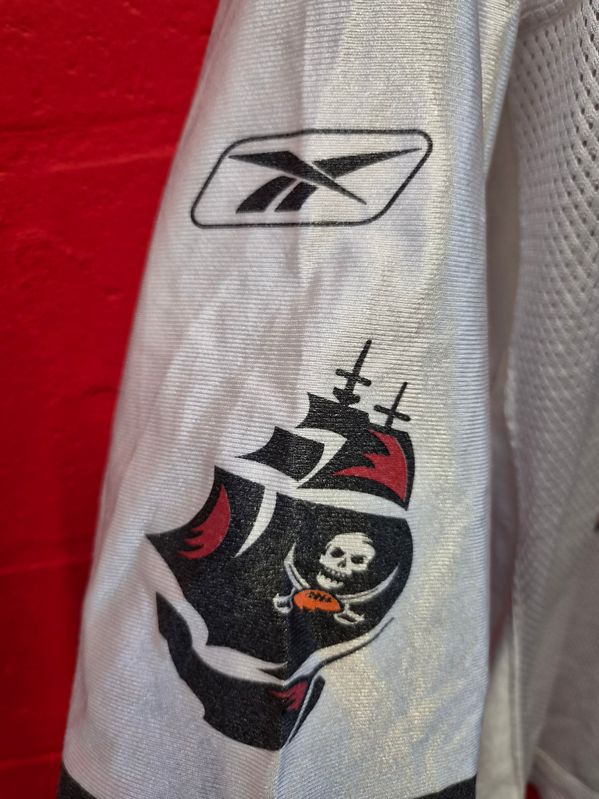 Reebok Tampa Bay Buccaneers NFL Jersey, #19 K. Johnson, White, Size XXL