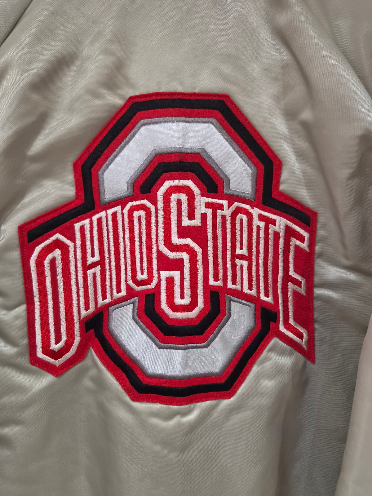 Pyramid Vintage Ohio State Buckeyes Snap Bomber Jacket, Light Grey/Red, Size S/M