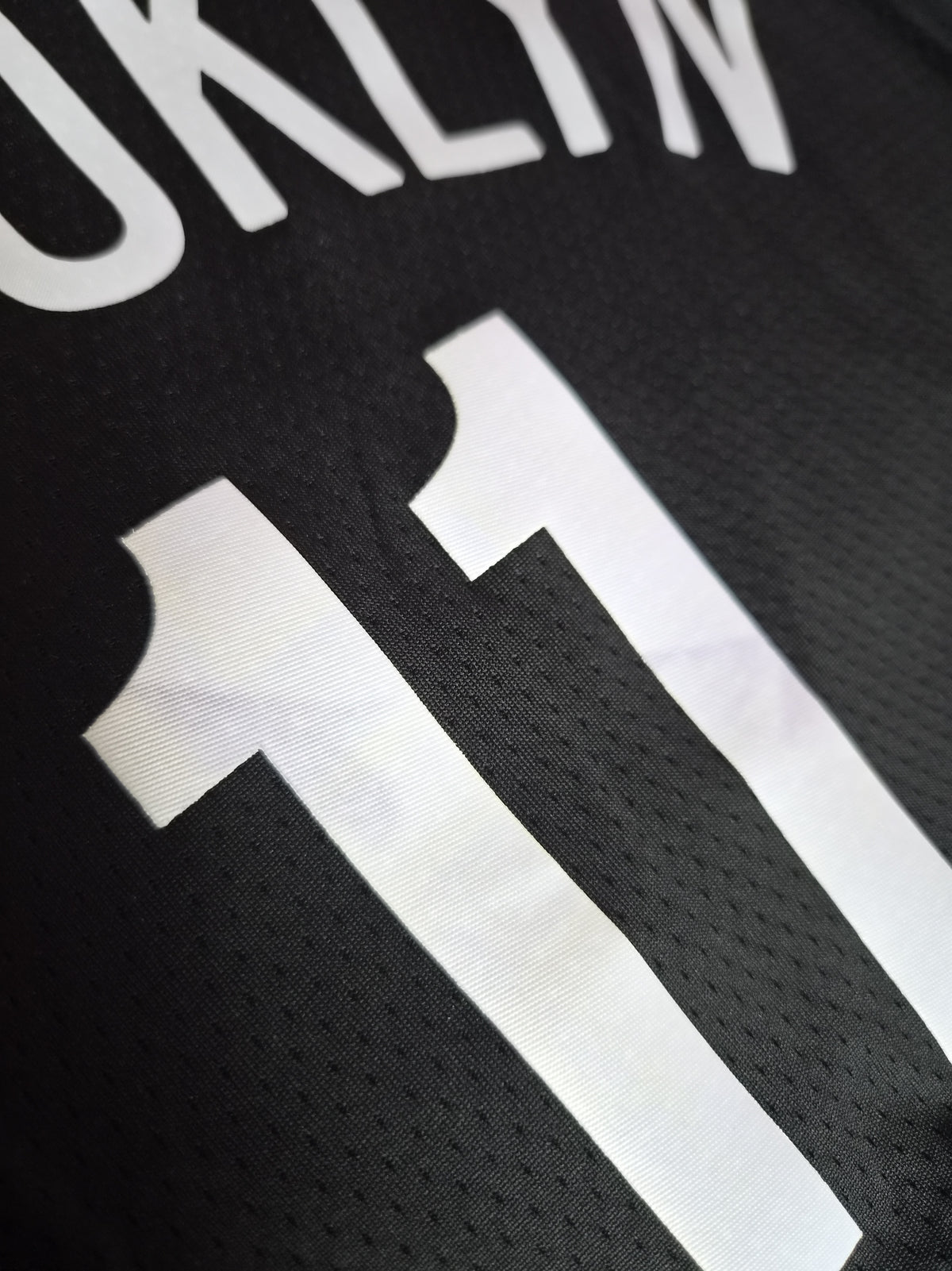 Nike Brooklyn Nets NBA Basketball Jersey, #11 Irving, Black, Size Large (BNWT)