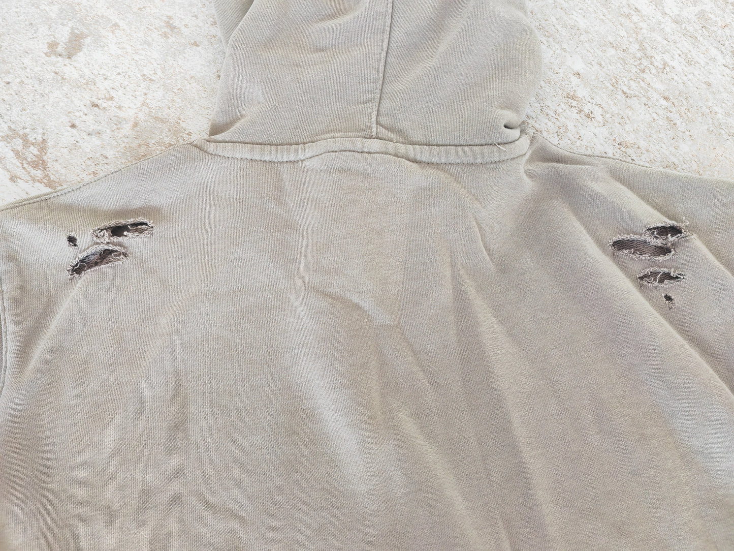 Gym King Ripped, Distressed Look Pullover Hoodie, Khaki Green, Size Medium