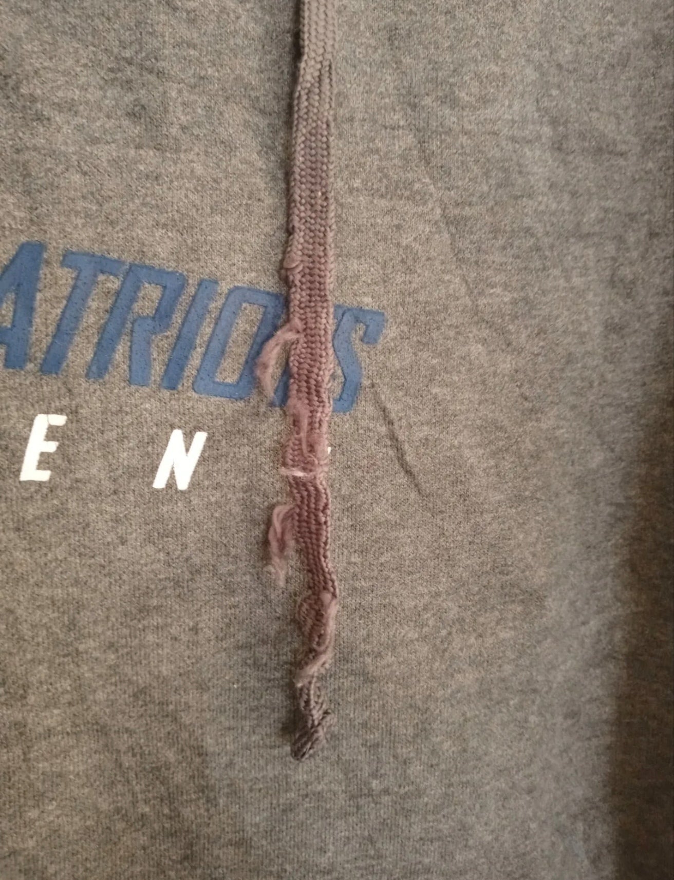 Reebok vintage New England Patriots sideline oversized hoodie, grey, size Small