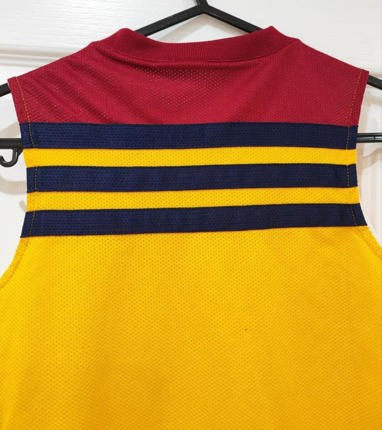 Youth Adidas Cleveland Cavaliers NBA Basketball Training Vest, Yellow, Size 9-10