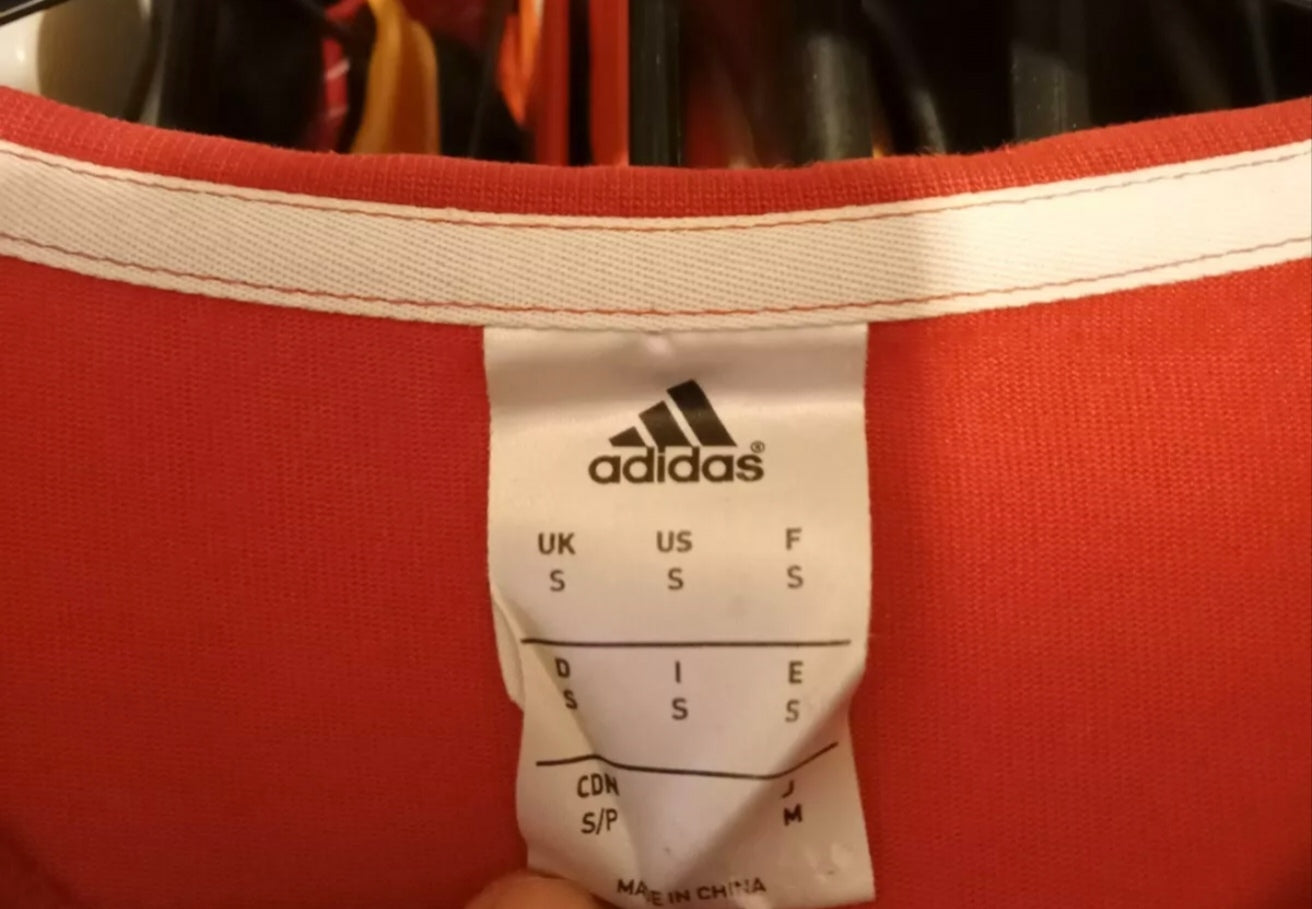 Men's Adidas Bayern Munich Red T Shirt, Size Small
