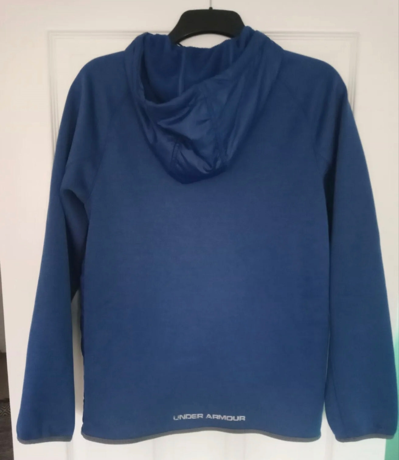 Under Armour thick, loose, jacket/hoodie, blue, size Small