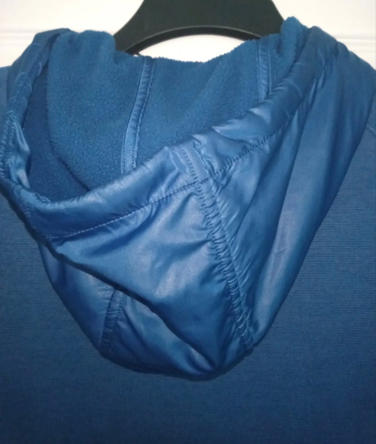 Under Armour thick, loose, jacket/hoodie, blue, size Small