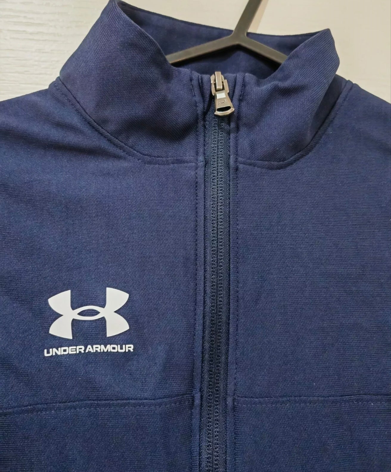 Youth Under Armour Full Zip Track Top, Navy Blue, Size YS