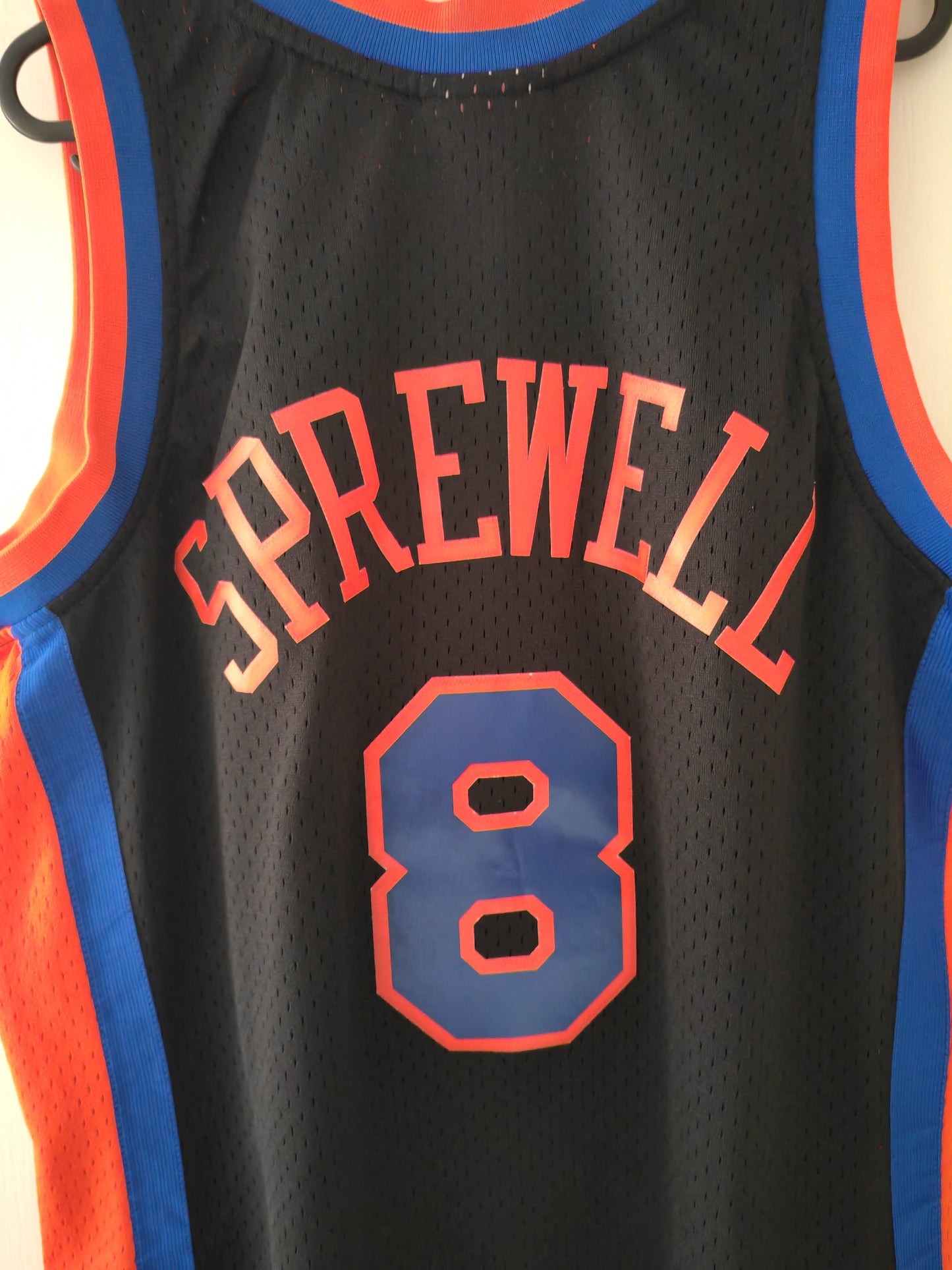 Mitchell & Ness New York Knicks 1998-99 Jersey, #8 Sprewell, Black, Size Large