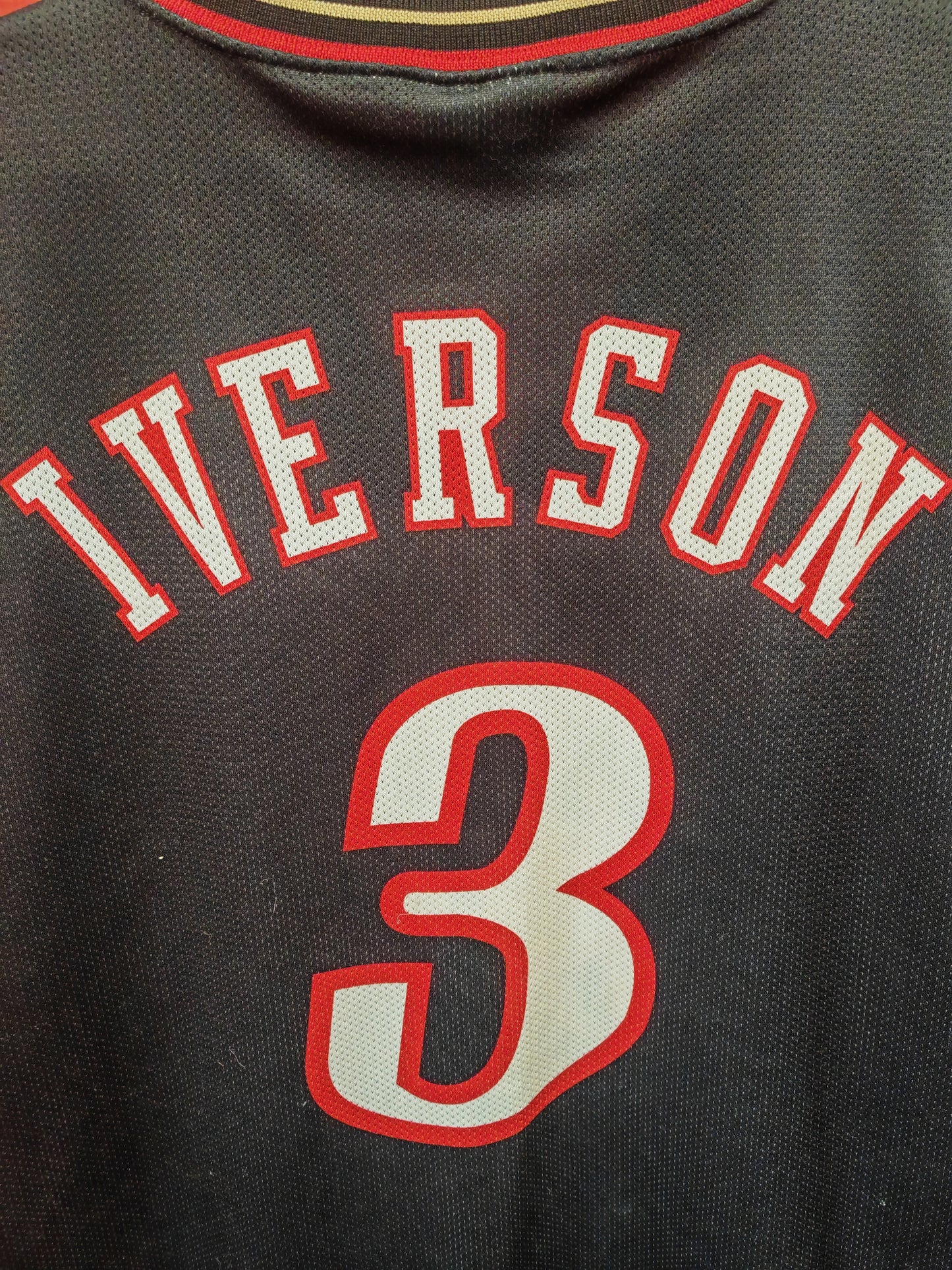 Champion Philadelphia 76ers NBA Jersey, #3 Iverson, Black, Size Medium