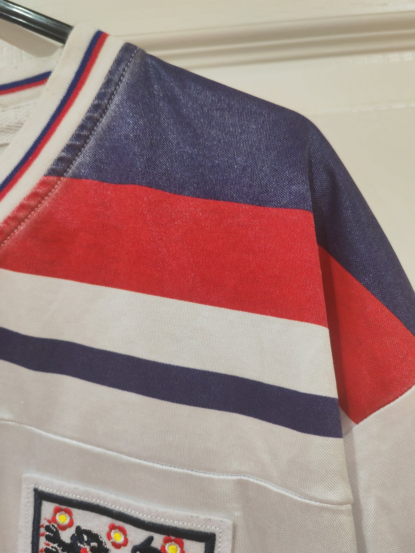 Score Draw Official Remake 1982 England Short Sleeve Home Shirt, White, Size Medium