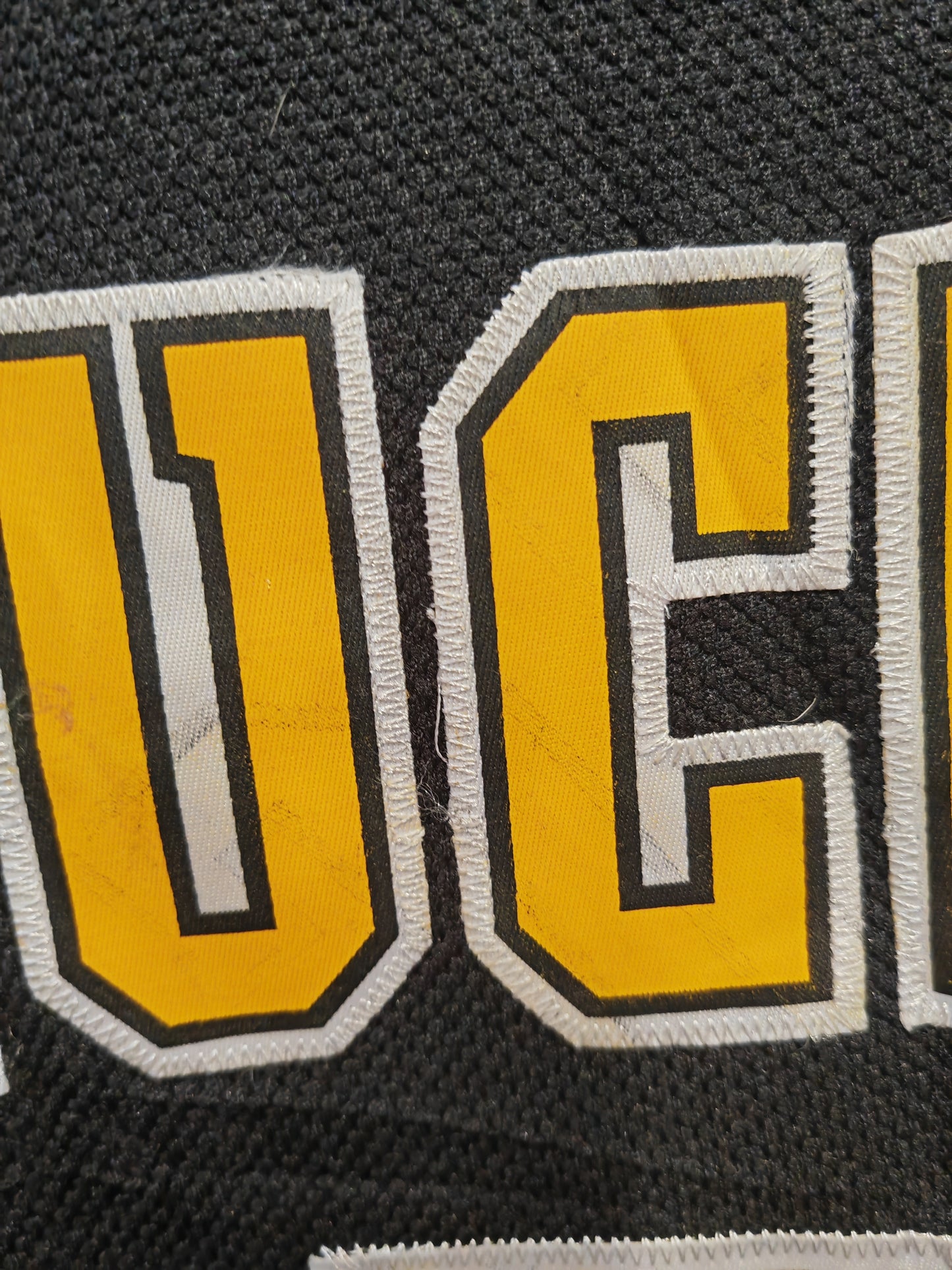 NHL Boston Bruins Ice Hockey Jersey, #17 Lucic, Black, Size S/M