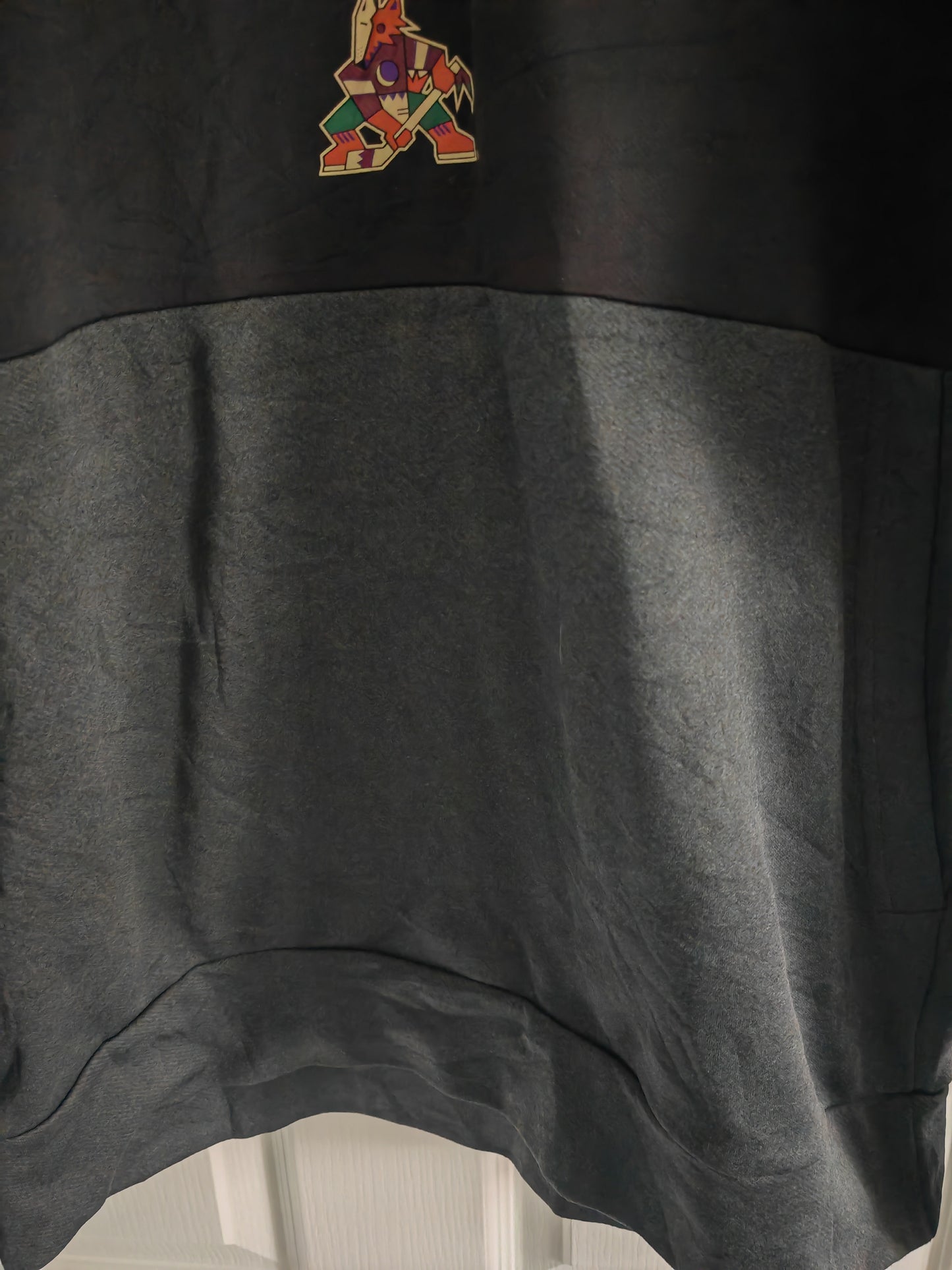 Adidas Arizona Coyotes NHL Pullover Hoodie, Black/Grey, Size Large