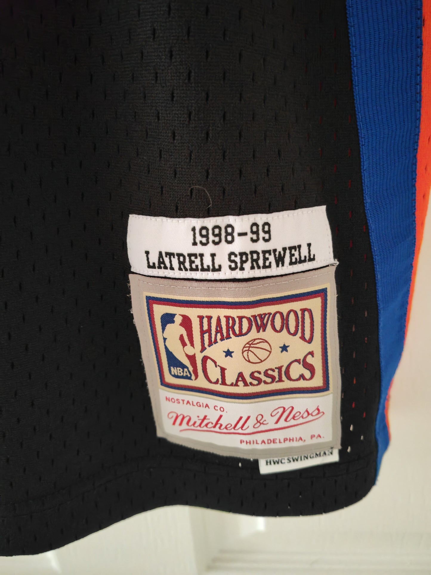 Mitchell & Ness New York Knicks 1998-99 Jersey, #8 Sprewell, Black, Size Large