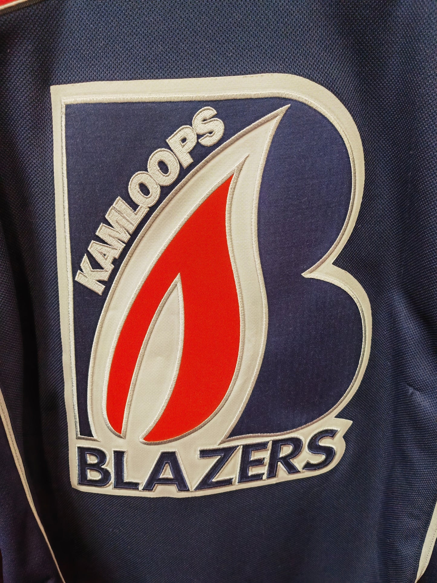 Reebok Kamloops Blazers WHL/CHL Ice Hockey Jersey, Navy, Size Small