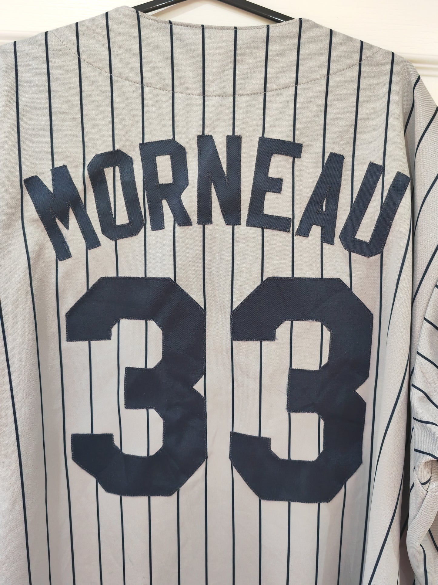 Majestic Minnesota Twins MLB Jersey, #33 Morneau, Grey, Size XL/XXL