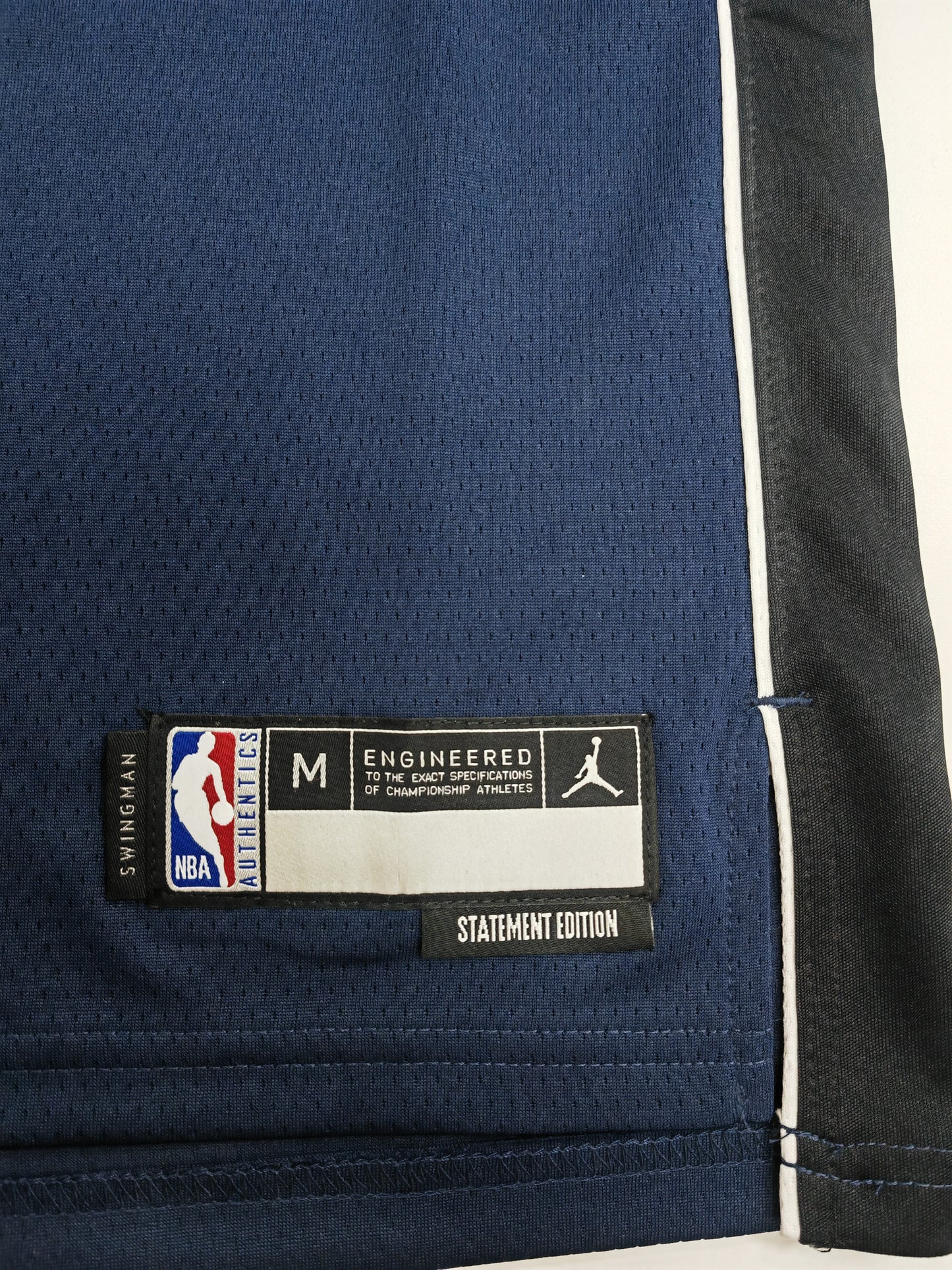 Youth Jordan Dallas Mavericks Statement Edition Jersey, #77 Doncic, Blue, YM