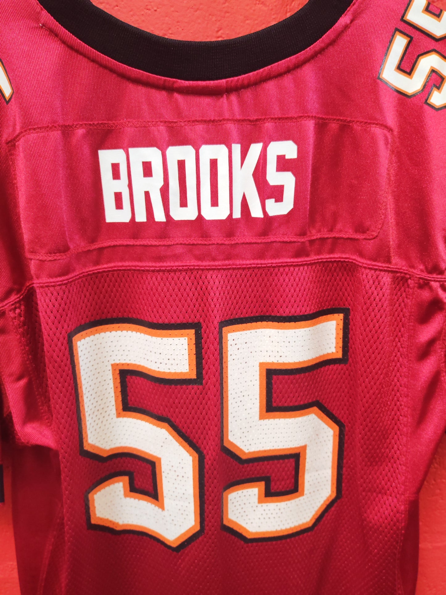 Youth Reebok Tampa Bay Buccaneers NFL Jersey, #55 Brooks, Red, Size YXL