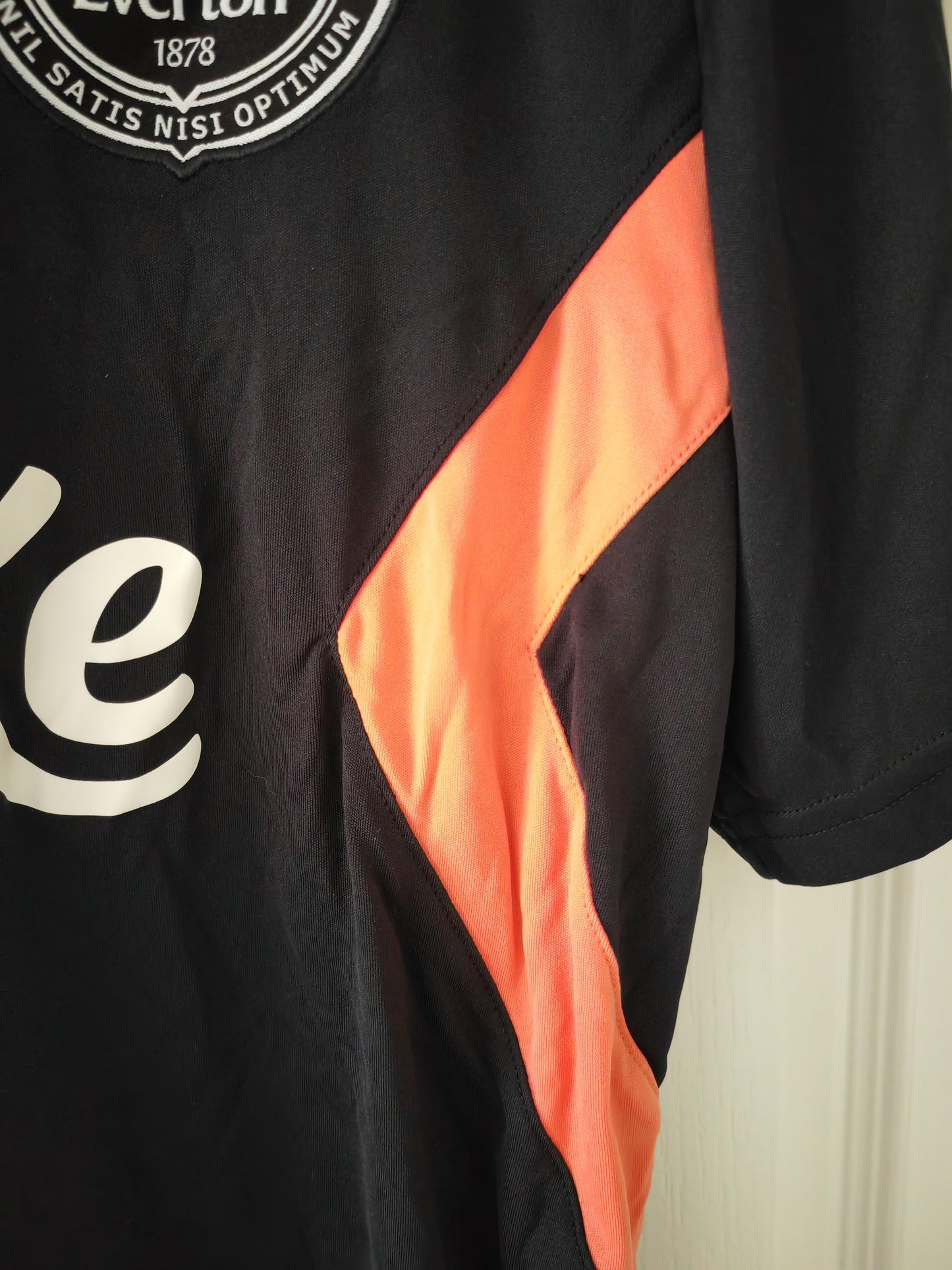 Hummel Everton FC Shirt Sleeve Training Shirt, Black, Size XL