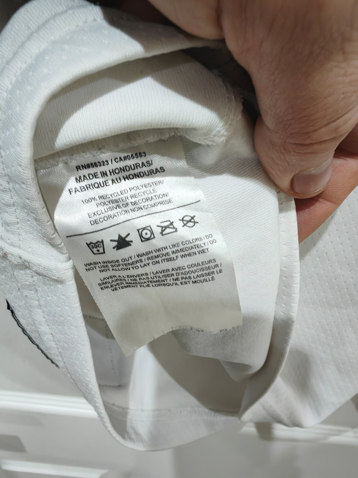 Nike Los Angeles Lakers NBA Swingman Jersey, #8 Bryant, White, Size XL