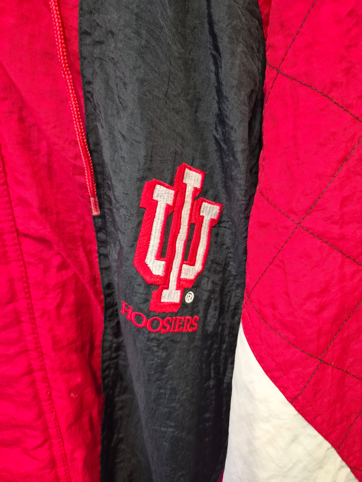 Starter Indiana Hoosiers Vintage Full Zip, Hooded Coat, Red/Black, Size XL