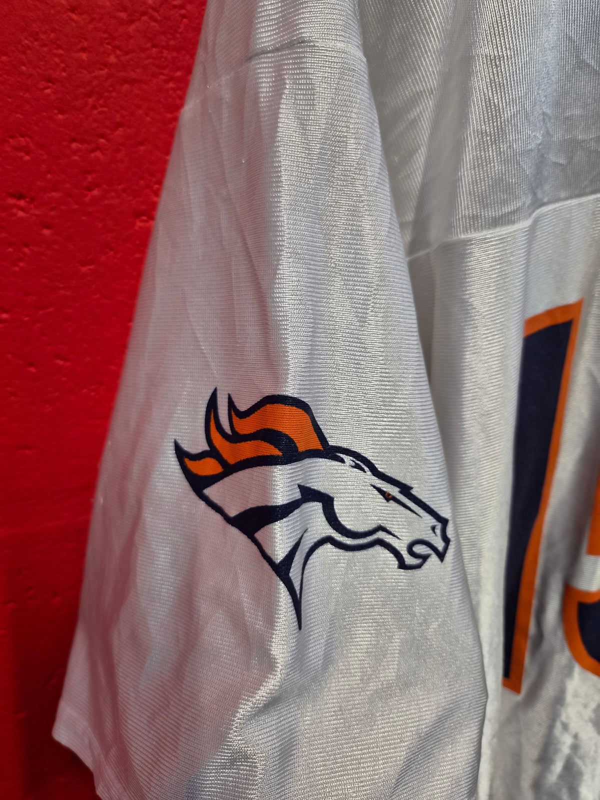 NFL Team Apparel Denver Broncos Jersey, #15 Tebow, White, Size Large