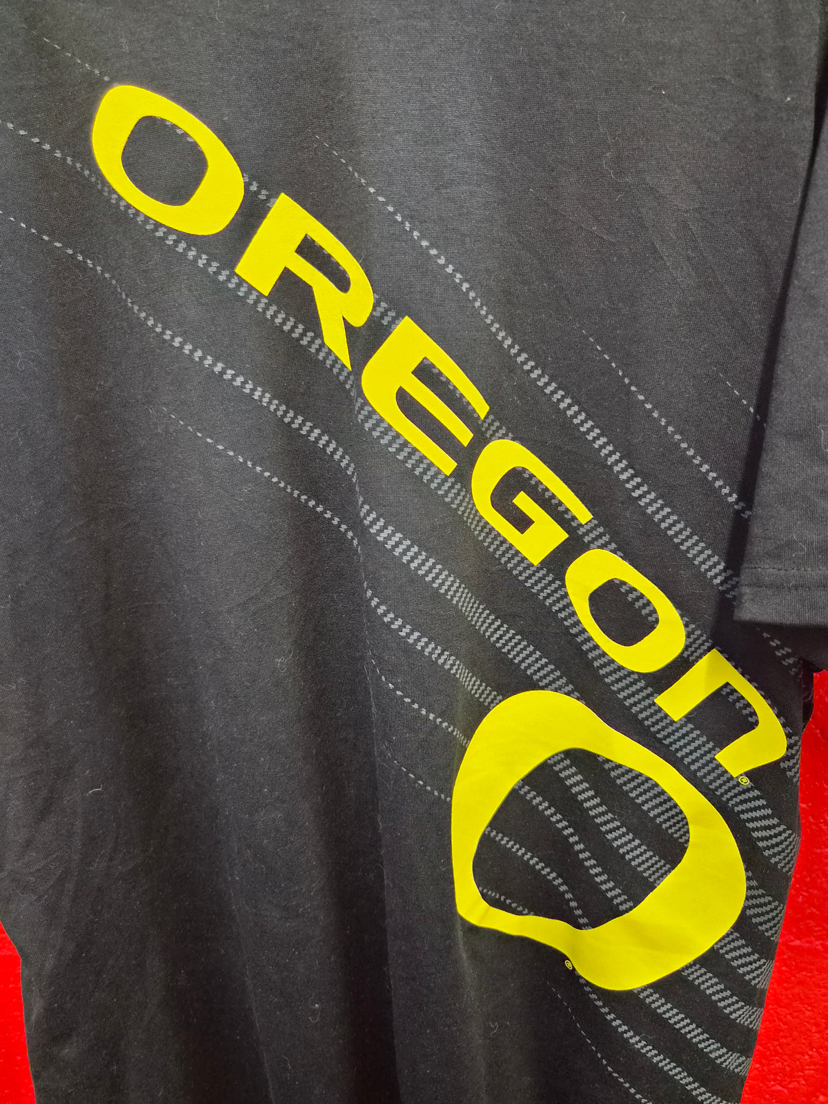 Nike Dri-Fit Oregon Ducks NCAA Short Sleeve T Shirt, Black, Size Medium