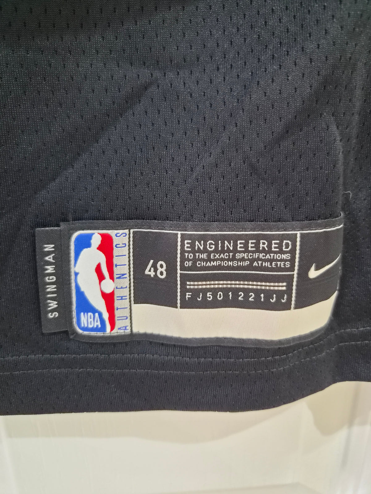 Nike Brooklyn Nets NBA Basketball Jersey, #11 Irving, Black, Size Large (BNWT)