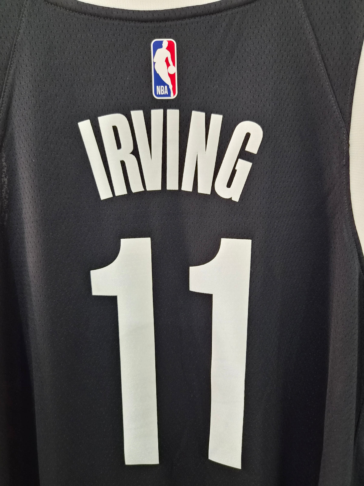 Nike Brooklyn Nets NBA Basketball Jersey, #11 Irving, Black, Size Large (BNWT)