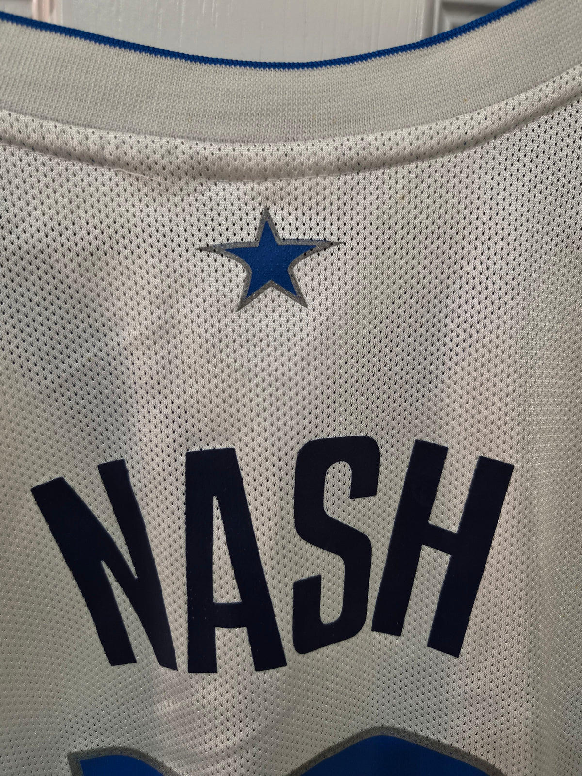 Reebok Dallas Mavericks NBA Basketball Jersey, #13 Nash, White, Size Medium