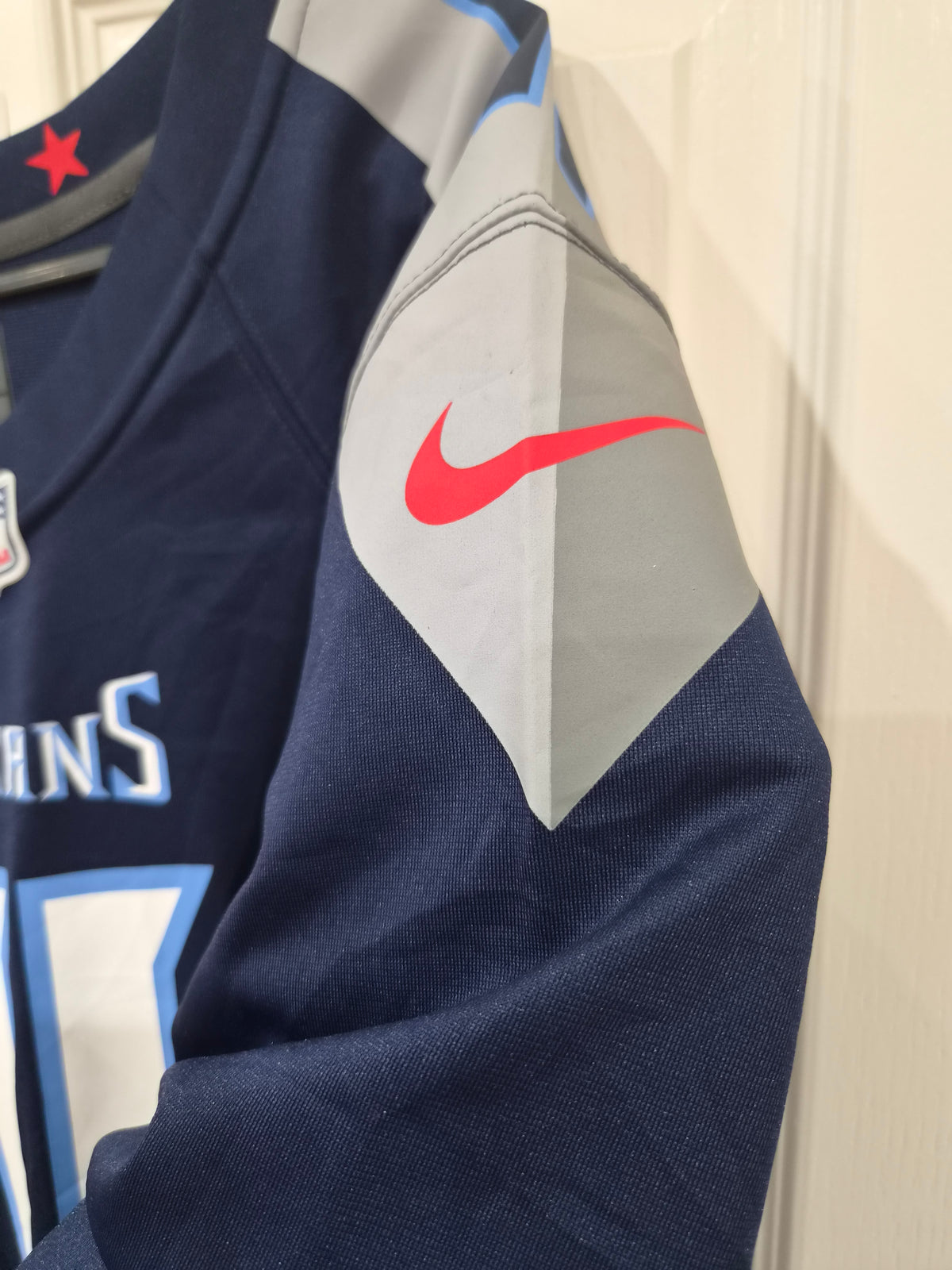 Nike Tennessee Titans NFL Jersey, #11 Brown, Navy, Size XL