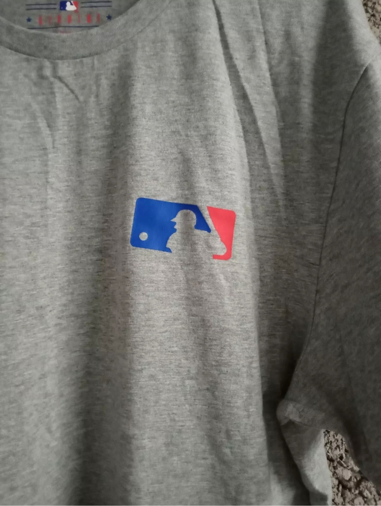 New Era MLB Baseball 30 team logo graphic t shirt, grey, size Medium