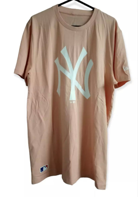 New Era, New York Yankees MLB Baseball, big logo t shirt, pink, size Medium