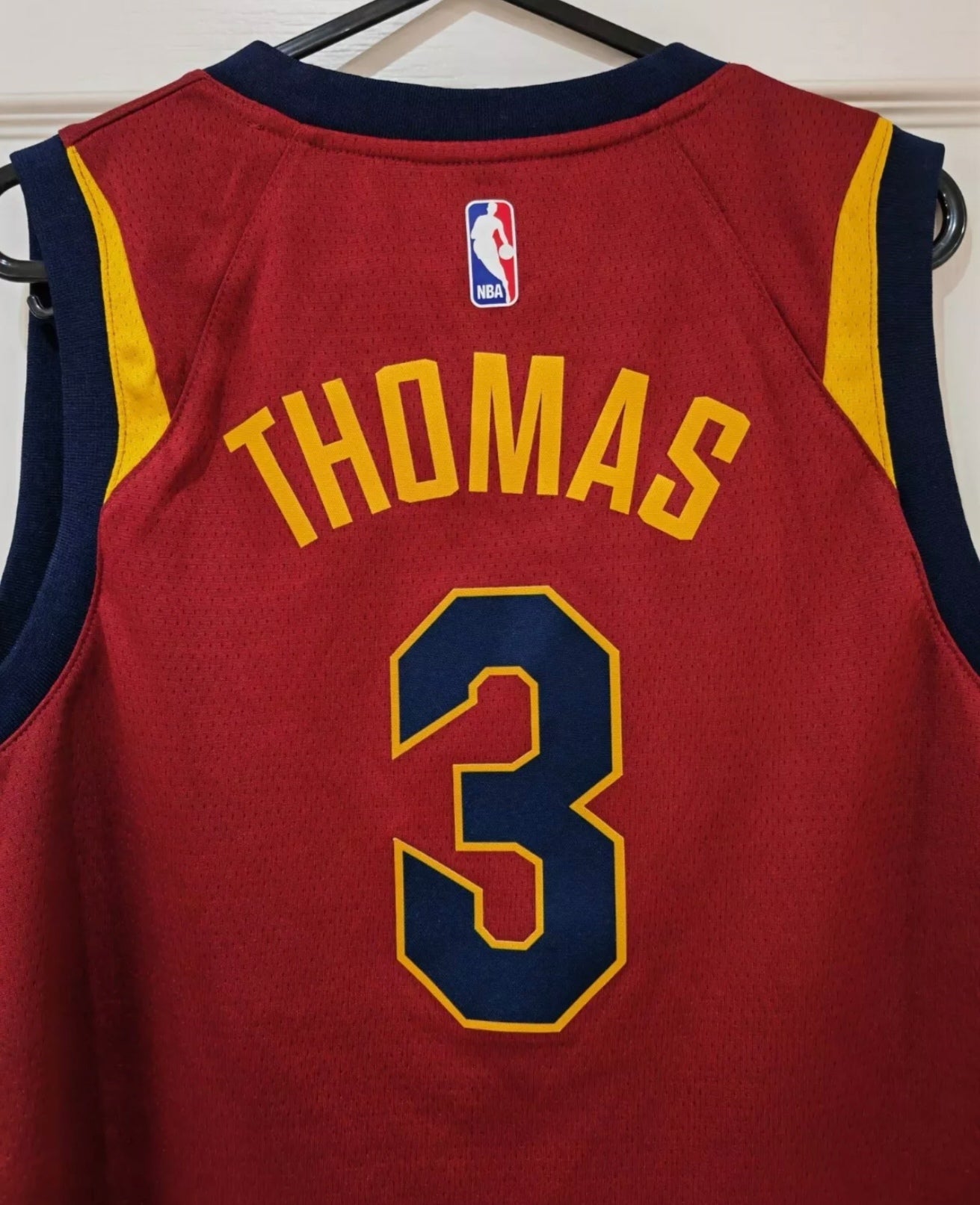 Youth Nike Cleveland Cavaliers NBA Basketball Jersey, #3 Thomas, Size YL