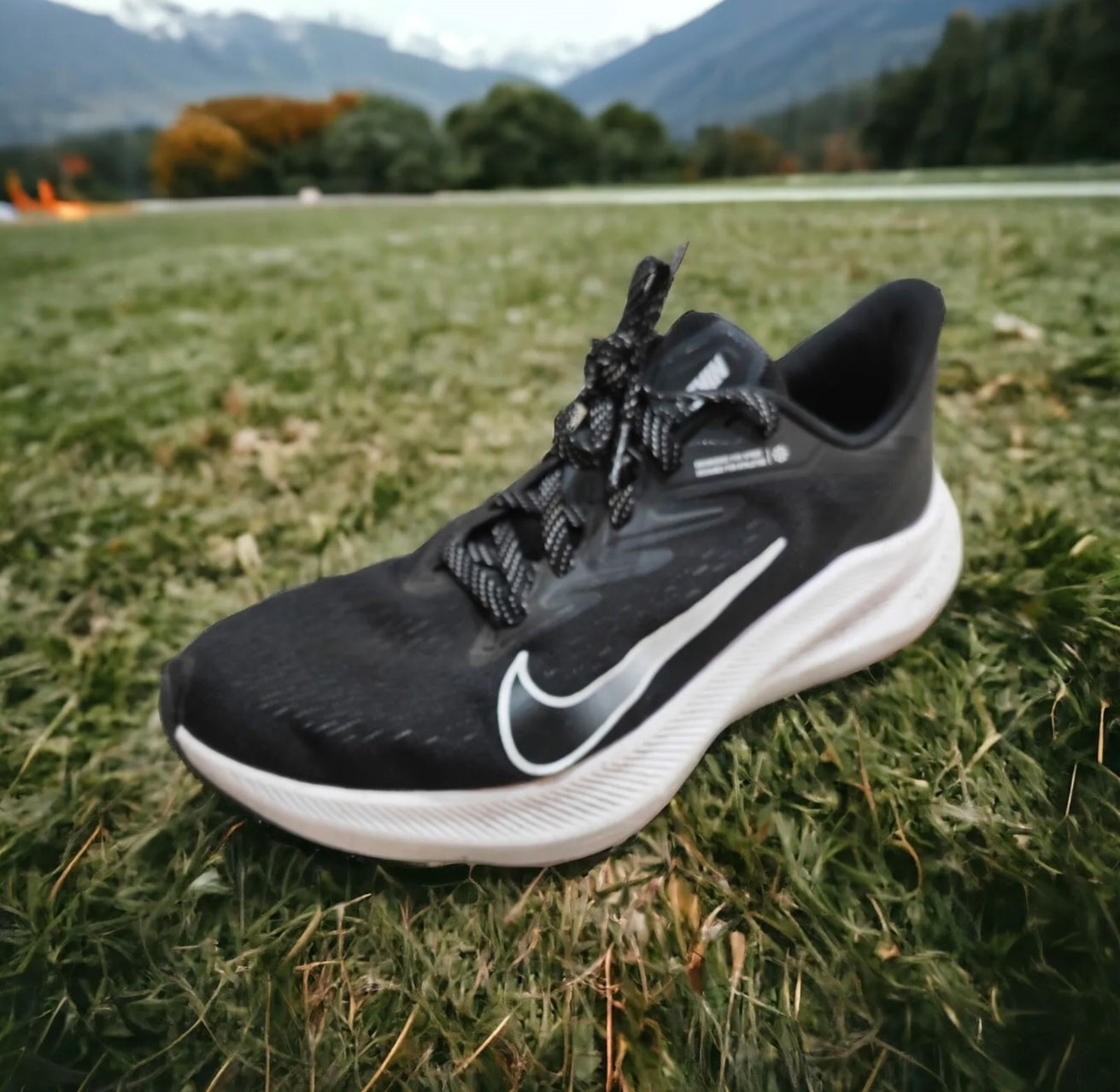 Women's Nike Winflo Running Trainers, Black/White, Size 6