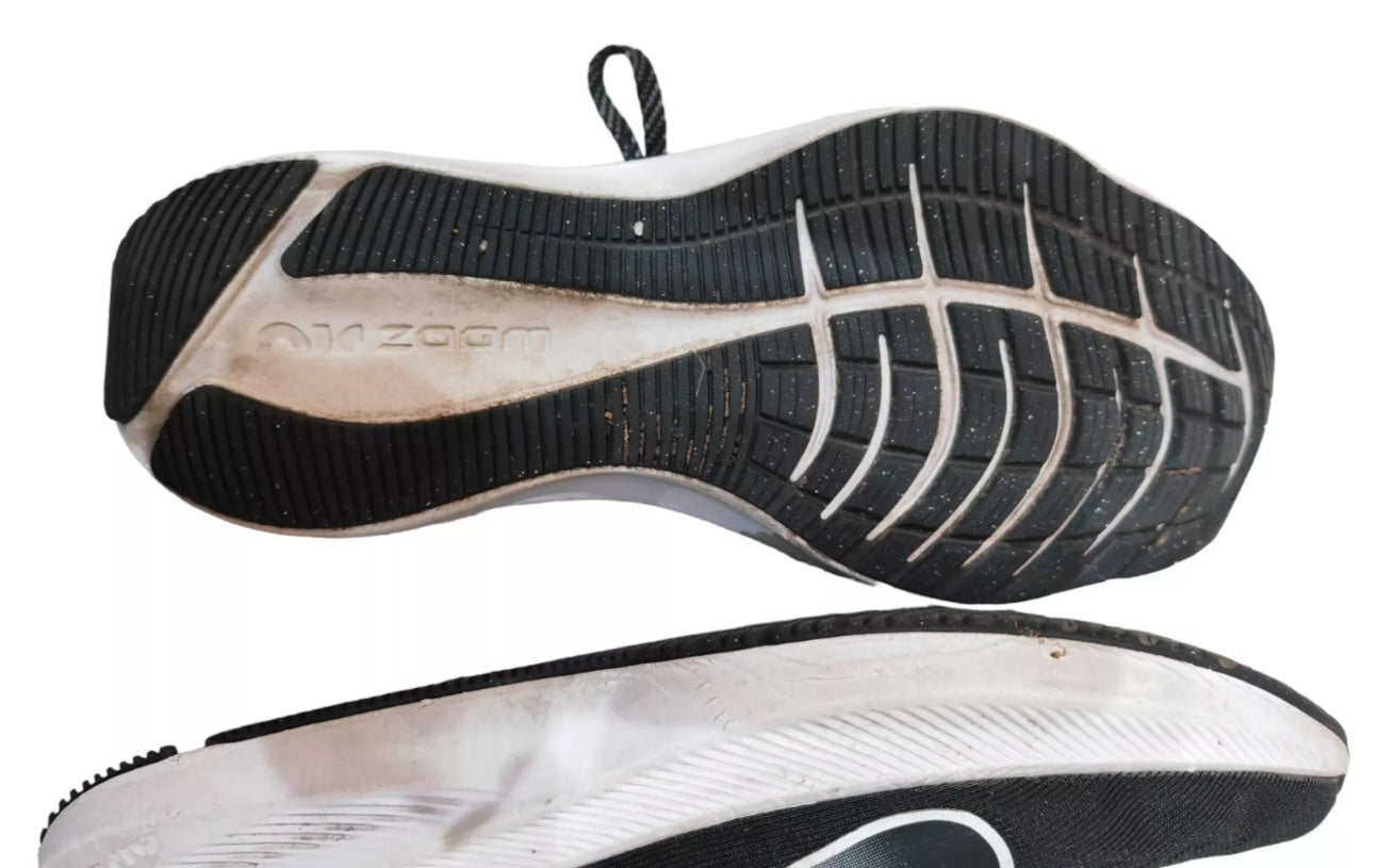 Women's Nike Winflo Running Trainers, Black/White, Size 6