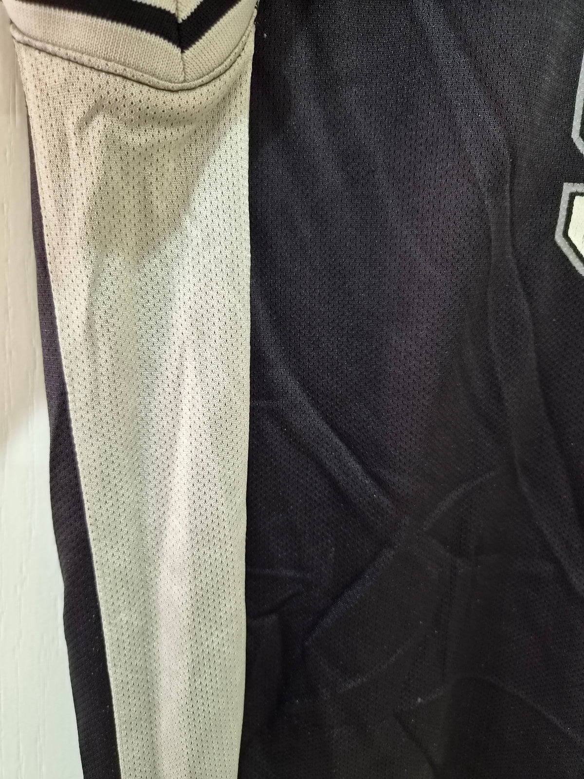 Youth Reebok San Antonio Spurs NBA Basketball Jersey, #9 Parker, Black, Size YXL
