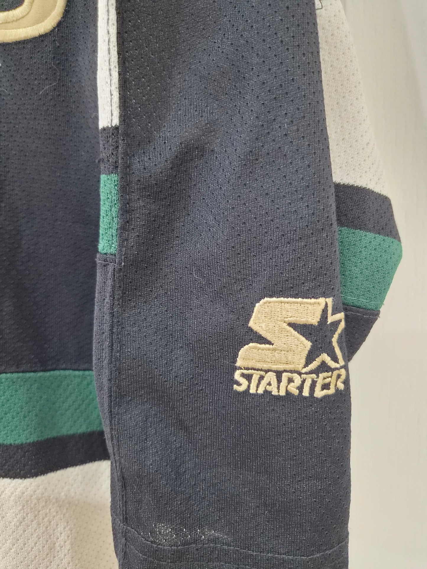 Youth Starter Dallas Stars NHL Jersey, Black, Size YL/XL
