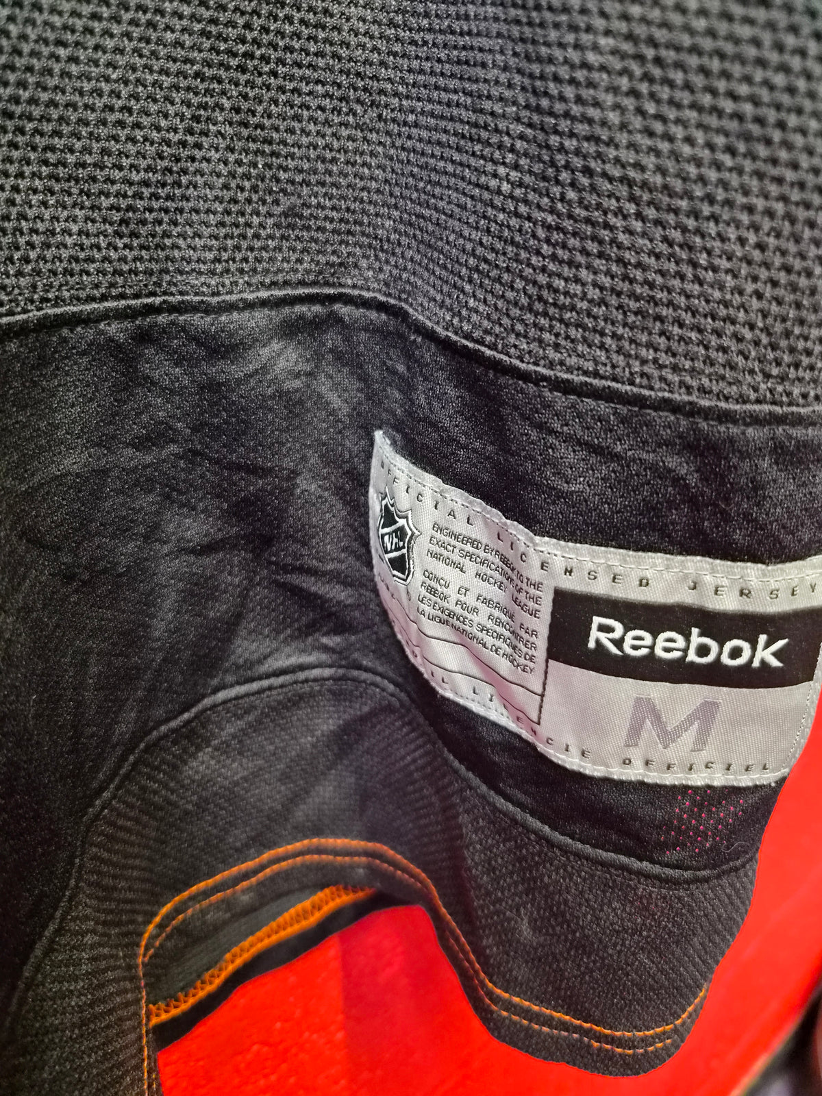 Reebok Philadelphia Flyers NHL Jersey, #28 Giroux, Black, Size Medium