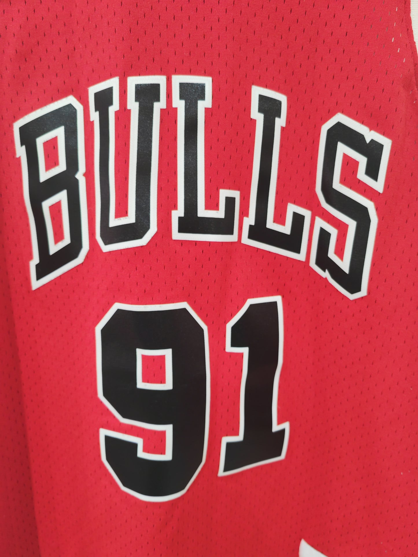 Mitchell & Ness Chicago Bulls 1997/98 NBA Jersey, #91 Rodman, Red, Size Medium