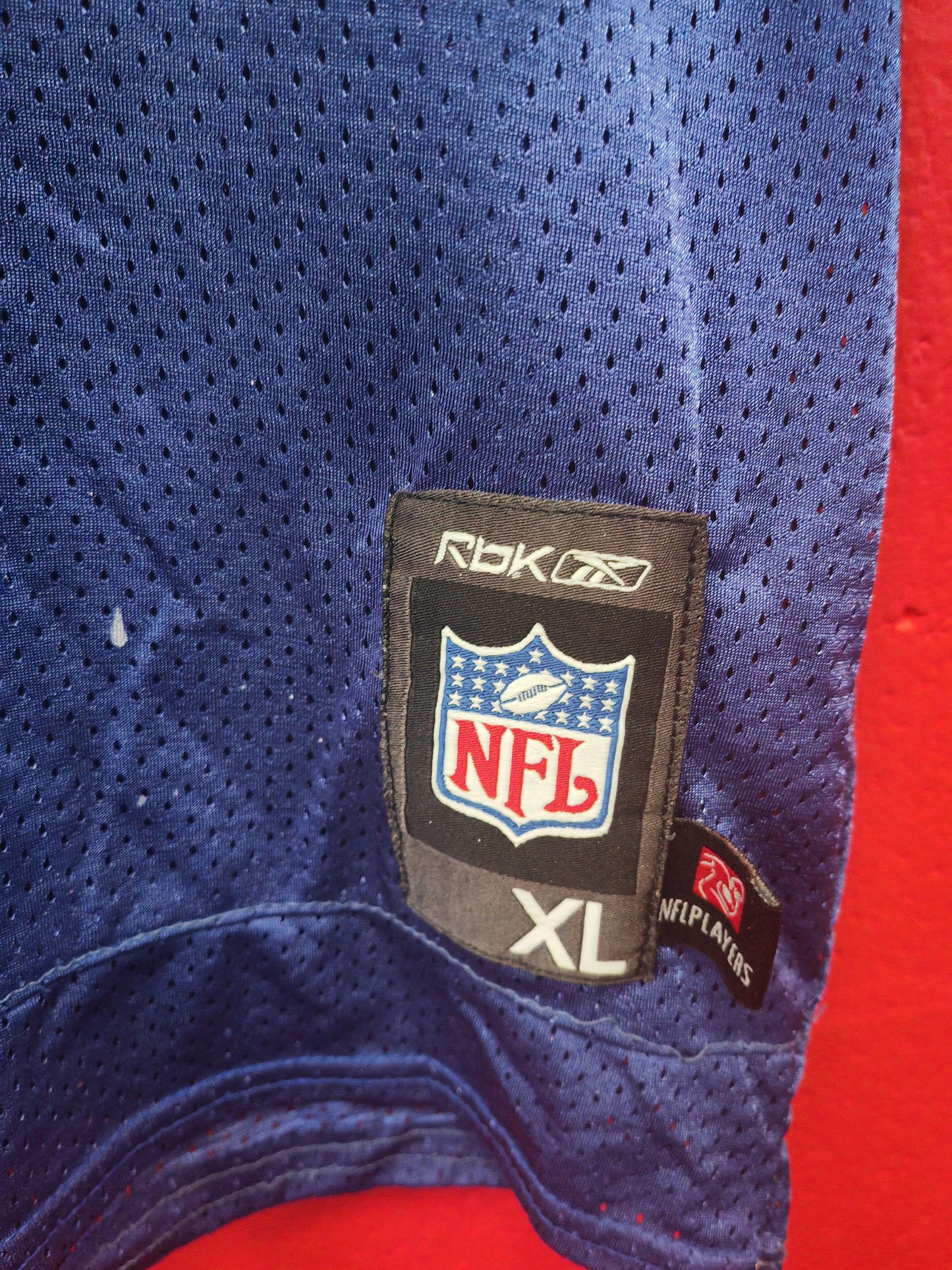 NFL New York Giants Jersey, #17 Burress, Blue, Size XL