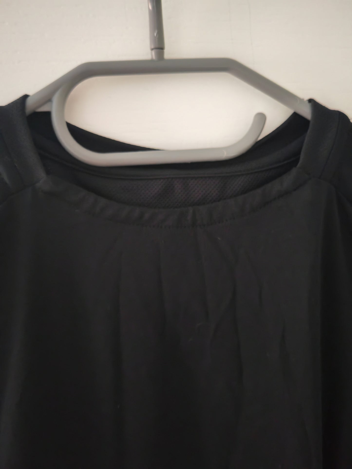 Youth Nike Dri Fit, Plain Black Short Sleeve T Shirt, Black, Size Youth Medium