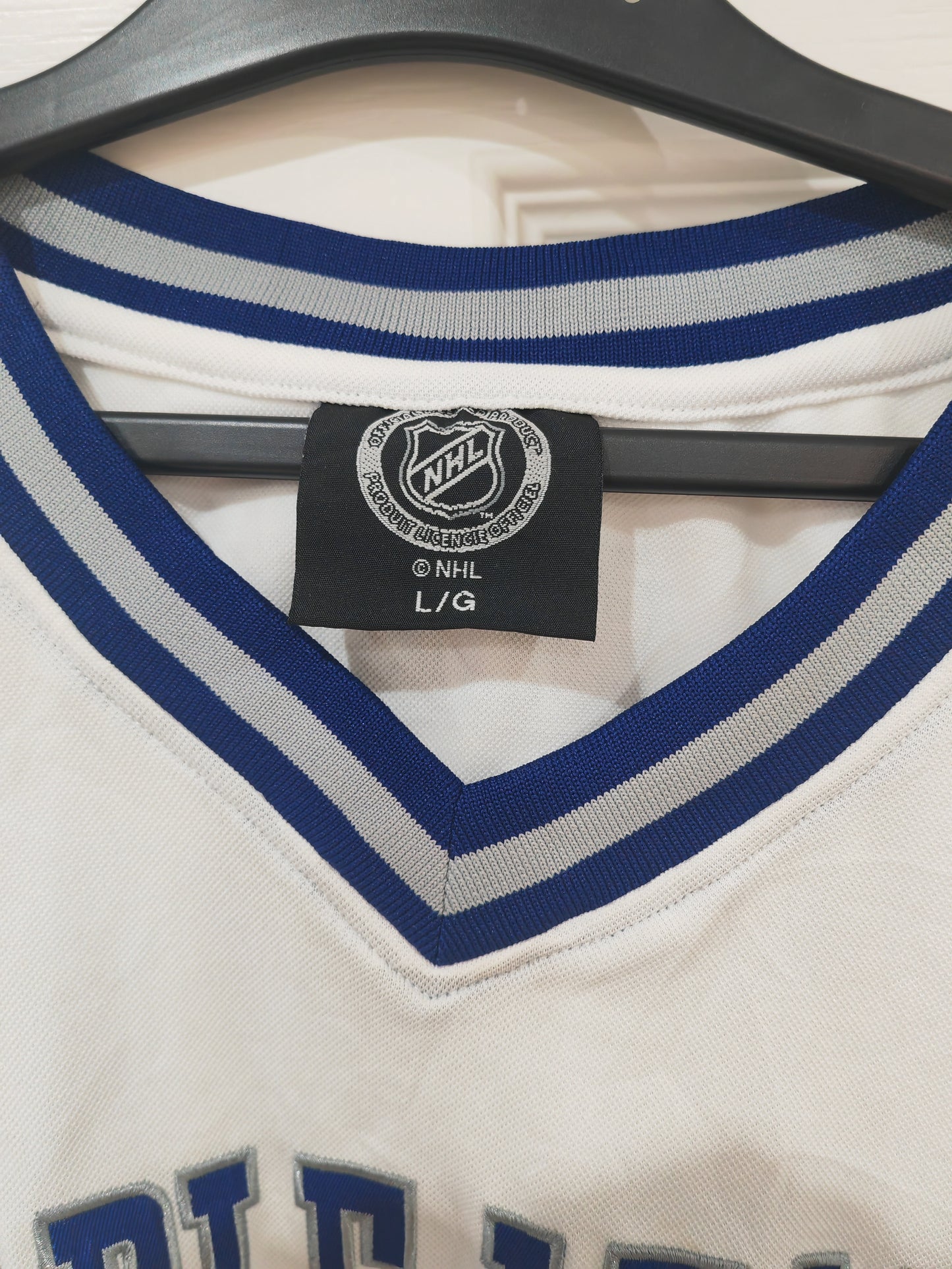 NHL Toronto Maple Leafs Long Sleeve Jersey Style T Shirt, White, Size Large