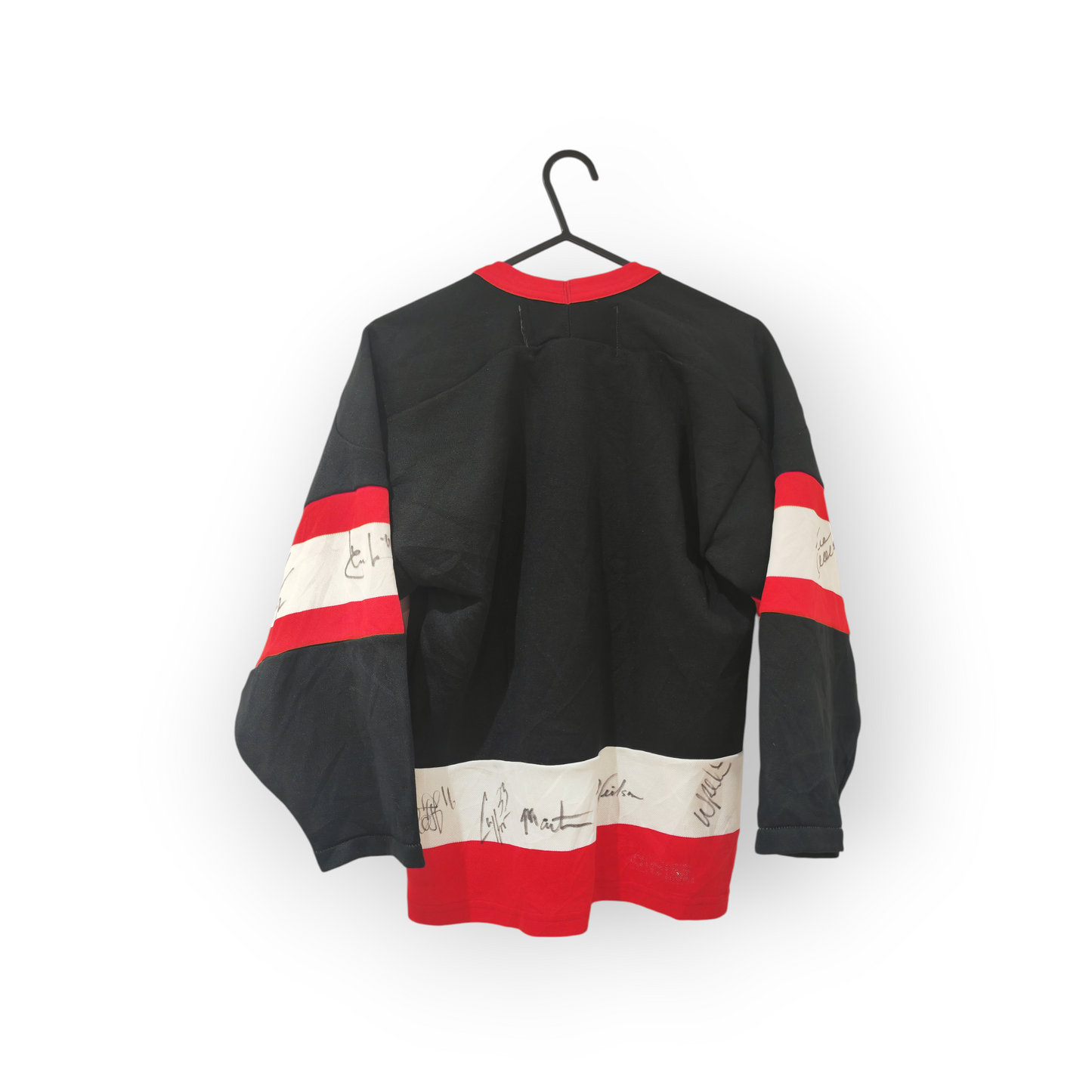 Youth CCM Ottawa Senators NHL Signed Hockey Jersey, Black, Size YS/M