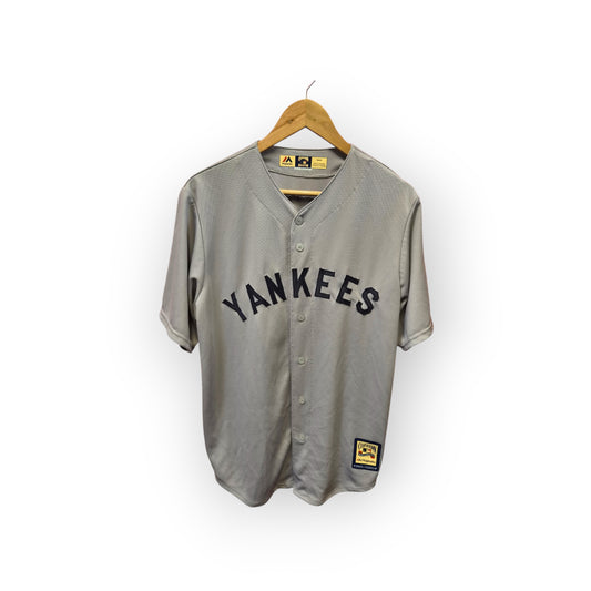Majestic Cooperstown New York Yankees MLB Jersey, #3 Ruth, Grey, Size Medium