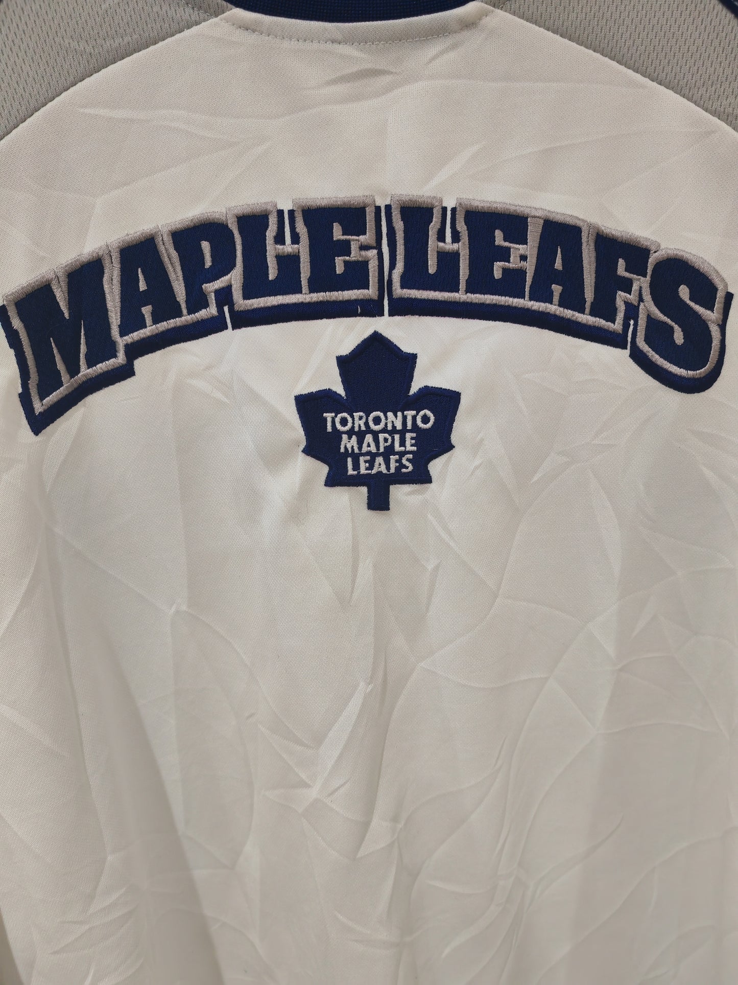 NHL Toronto Maple Leafs Long Sleeve T Shirt, White, Size XL (Small Fit)