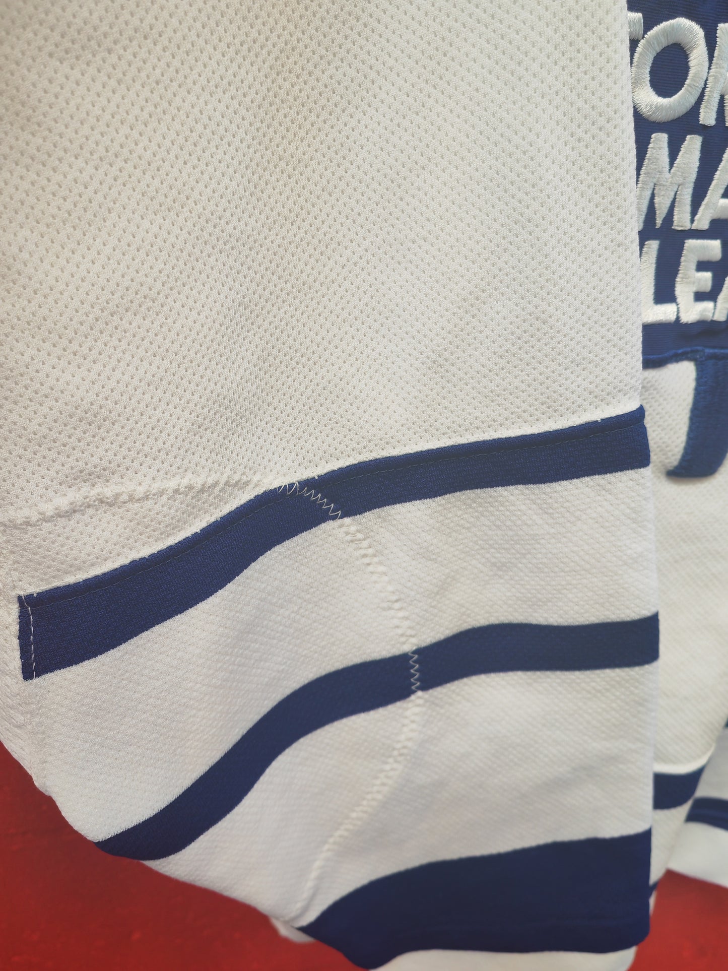 Pro Player Toronto Maple Leafs NHL Jersey, White, Size XL