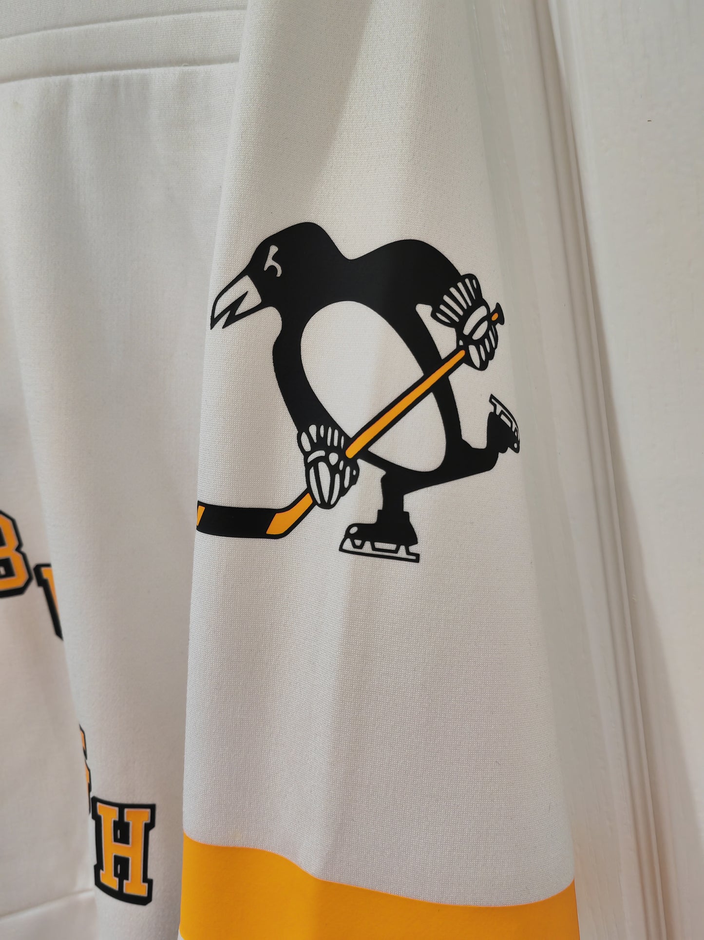 Adidas Pittsburgh Penguins NHL Pullover Hoodie, White, Size Medium