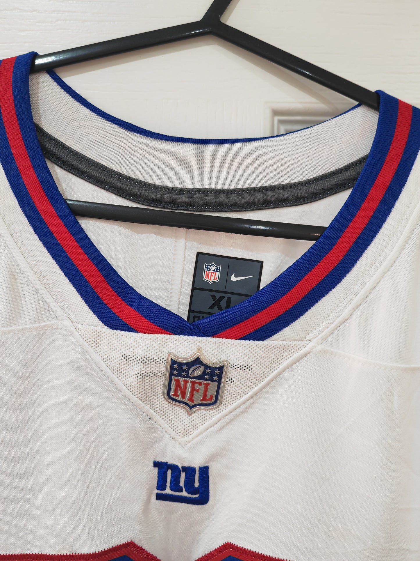 Nike New York Giants NFL Jersey, #26 Barkley, White, Size XL