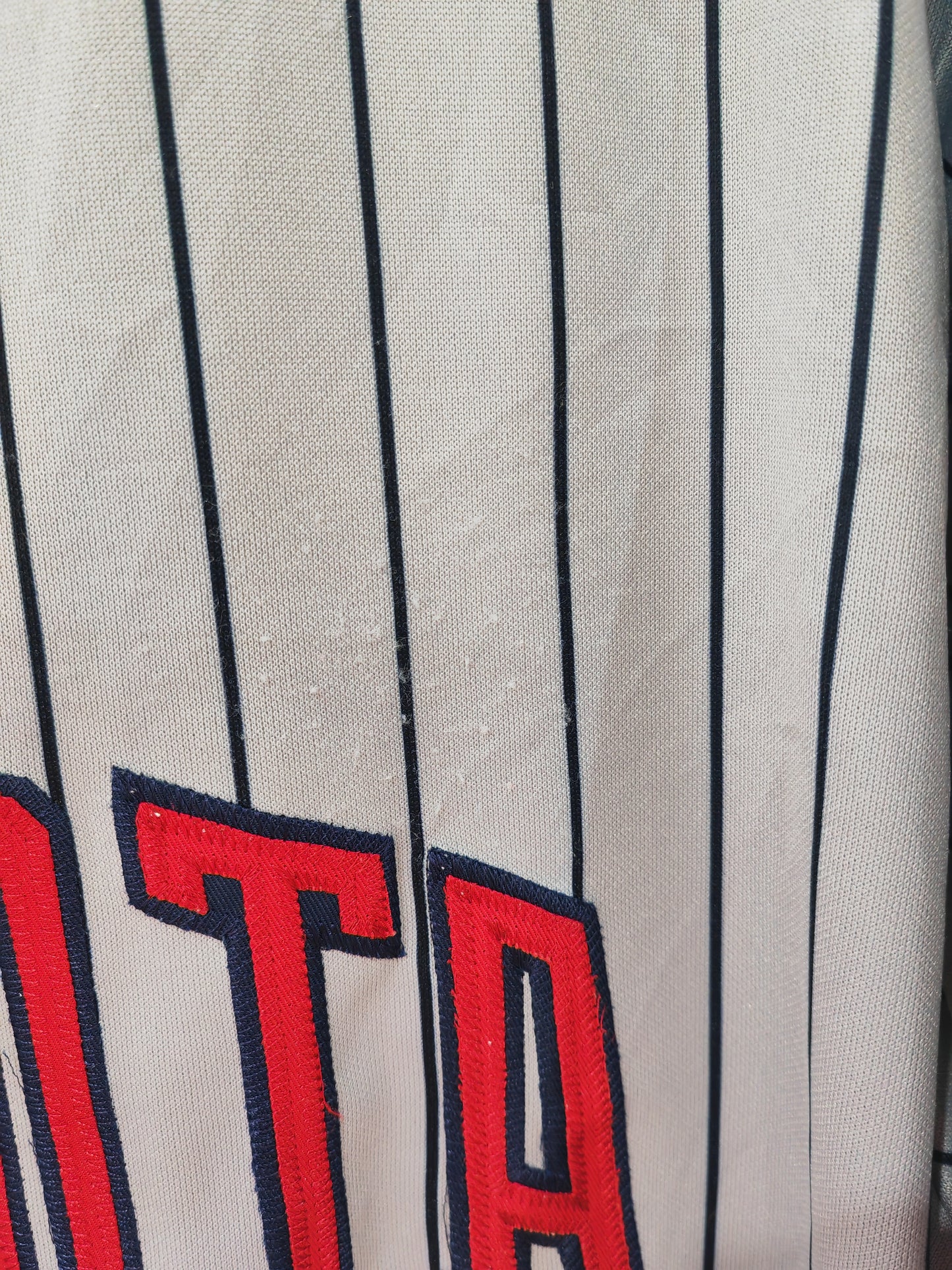 Majestic Minnesota Twins MLB Jersey, #33 Morneau, Grey, Size XL/XXL