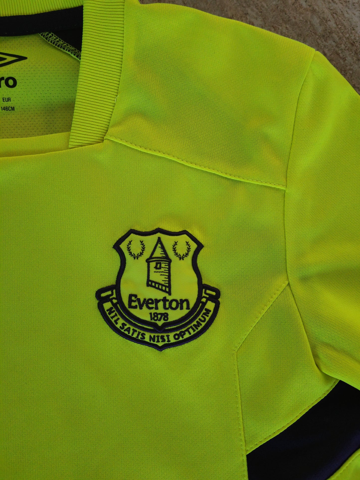 Youth Umbro Everton Football Training Shirt, Fluorescent Yellow, Size YM