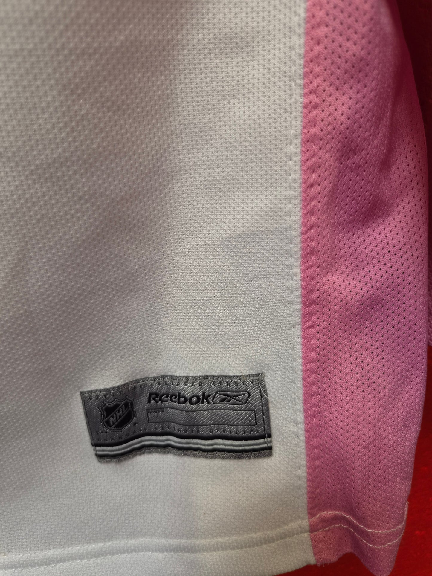 Youth Girls Reebok Detroit Red Wings NHL Hockey Jersey, White/Pink, Size YL